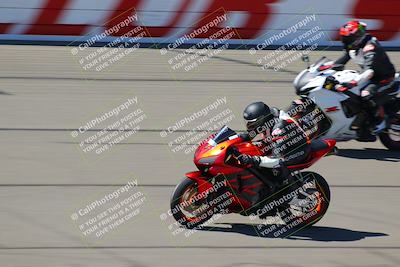 media/Jun-26-2022-Fastrack Riders (Sun) [[e3c435f101]]/Level 2/Start Finish/